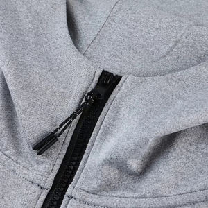 เสื้อฮู้ดผู้ชายผ้าโพลีเอสเตอร์100% ปรับแต่งได้มีซิประบายอากาศเป็นมิตรกับสิ่งแวดล้อม - Product Image 4