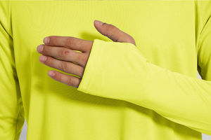 เสื้อตกปลามีฮู้ดแขนยาวของผู้หญิง UPF 50 100% โพลีเอสเตอร์แห้งเร็วป้องกัน UV ระเหิดกำหนดเอง - Product Image 5