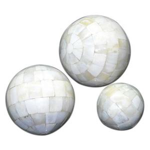 Nouveau Design 2023 gros métal décoration boule décoration coloré moderne luxe maison accessoires haute qualité Antique Design - Product Image 3