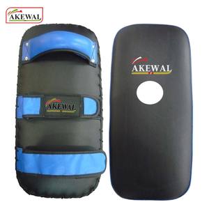 Matériel de tapis de sport de haute qualité Thai Shields personnalisés professionnels - Product Image 2