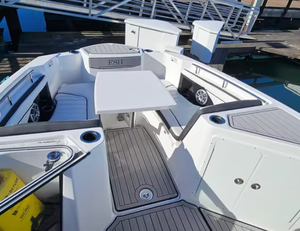 Jet-boat Yamaha 255 FSH Sport E d'occasion 2023, 7m, bateau de travail de luxe d'occasion avec une puissance élevée, moteur 1.8L avec remorque à vendre - Product Image 5