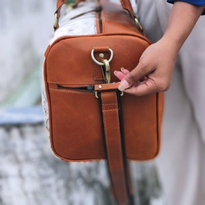 Lujo 2025 bolsas de lona de viaje deportivas para mujer hechas a mano de La India pelo en 100% cuero genuino ecológico con compartimento para zapatos - Product Image 4