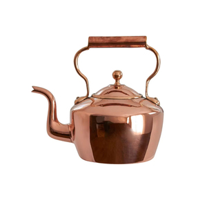Cafetière en cuivre de forme élégante avec poignée conviviale conçue pour le brassage et le stockage facile - Product Image 1