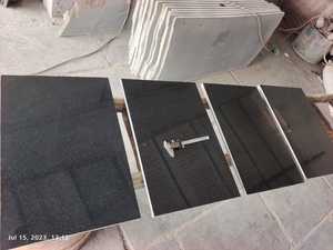 แผ่นพื้นหินแกรนิตขนาดใหญ่สีดำตกแต่งพื้นผิวแนวโบราณการออกแบบที่ทันสมัยสำหรับเคาน์เตอร์วิลล่าที่หรูหราพื้นผนังอินเดีย - Product Image 2