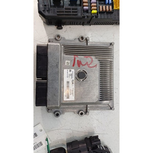 MOTOR CENTRALINE PEUGEOT Serie 208 1640420680 EB2ADT-HNK-HN05 gasolina 1199 (19>) - Product Image 2