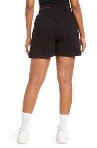 Short de survêtement en molleton taille haute décontracté pour femmes Poches à cordon respirantes imprimées avec logo personnalisé Poches à cordon à la mode - Product Image 2