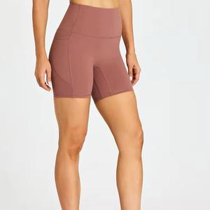 Pantalones cortos de motociclista para correr y entrenar de cintura alta, ropa deportiva informal con logotipo personalizado al por mayor para mujer, ropa deportiva para gimnasio - Product Image 3