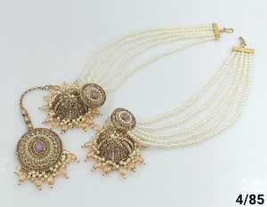 INDIAN MEHNDI POLISH TRADITIONAL and FASHIONABLE WITH PEARL EARRINGS and MANGTIKKA <b>SET</b> for WOMEN & <b>GIRLS</b> - Product Image 4