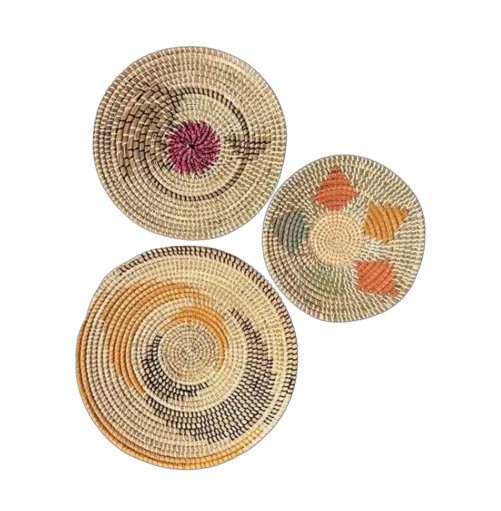 Set mit bunten Seggen platten, hand gefertigten dekorativen Seggen körben, Rattan-Seggen-Wand verzierungen/Made in VietNam