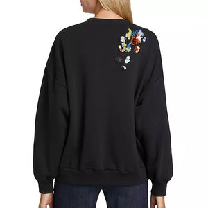 เสื้อสเวตเชิ้ตผู้หญิงทรงหลวมสไตล์ลำลองสำหรับฤดูหนาว พิมพ์ลายตามสั่ง OEM ผ้าฝ้ายฟลีซระบายอากาศ ไหล่ตก - Product Image 2