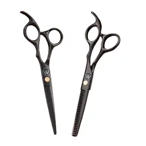 剪发剪专业剪发剪剃刀刃理发剪沙龙剪发剪由Germen钢制成。