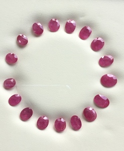 Diseño de piedra de corte facetado ovalado de rubí Mozambique de 73,76 quilates calentado para fabricación de joyas finas piedras preciosas naturales - Product Image 1