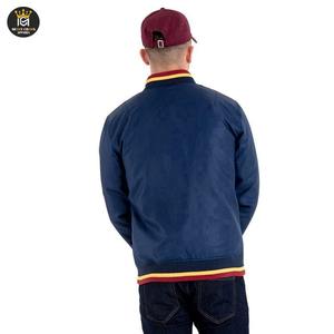 Los más vendidos de los hombres de estilo de la calle Stand Collar abrigo de invierno de color personalizado de poliéster Nylon Bomber chaqueta de invierno - Product Image 2