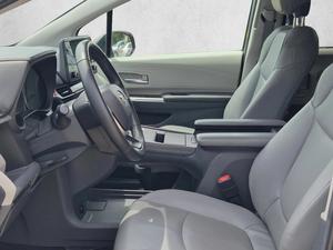 Best Selling 2022 T-o-y-o-t-a Si-en-na XLE FWD 8-<b>Passenger</b> Automatic - Product Image 6