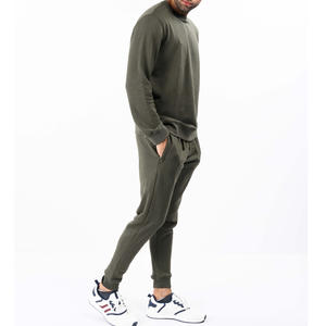 Trajes de chándal de invierno XL Unisex más vendidos, conjuntos de Jogger con logotipo personalizado, uso de entrenamiento de talla grande, transpirable, oferta de pedido de baja cantidad - Product Image 6