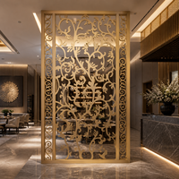Paravent en cuivre pur sculpté à motifs floraux et animaliers pour entrée de villa, hall d'hôtel et salon