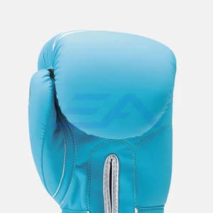 Gants de boxe en cuir de haute qualité fabriqués en usine avec une sangle de poignet antidérapante et réglable pour la boxe - Product Image 6