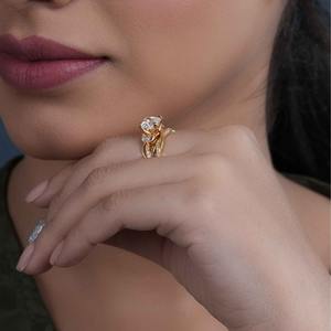 Conjunto de Joyería Nupcial con Diamante Cultivado en Laboratorio con Corte Cojín, Certificado IGI, VVS, con Anillo de Compromiso de Oro Sólido de 14k para Mujer - Product Image 2