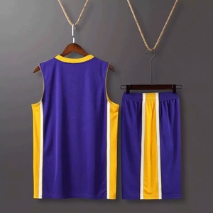 Maillot de basket-ball réversible personnalisé de haute qualité, nom de l'équipe, UPF 50, sans manches, séchage rapide, anti-UV, anti-bactérien, respirant - Product Image 4