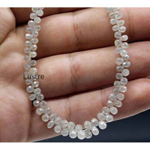 Perles de diamant facettées en forme de goutte d'eau blanches, 2,4-4 mm, diamants naturels en vrac - Product Image 1