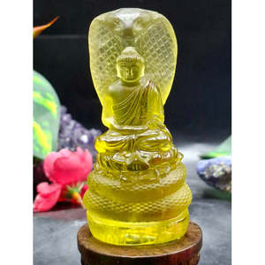 Citrine Bouddha en ornement sculpté par un serpent : un chef-d'œuvre de protection, d'abondance et de force spirituelle - Product Image 1