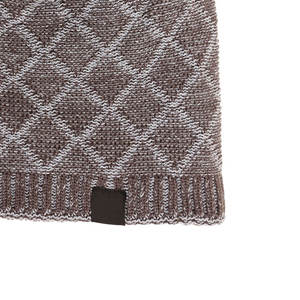 Gorro cálido de invierno personalizado del fabricante, gorro de invierno cómodo a cuadros de alta calidad al por mayor, gorro de invierno, gorros para uso en la playa - Product Image 6