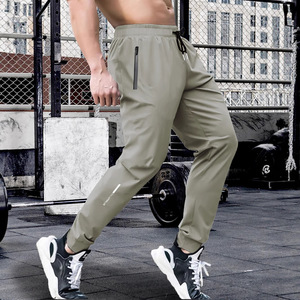 Pantalones Deportivos para Hombre con Bolsillos con Cremallera, Pantalones Deportivos Elásticos y Ligeros para Correr, Pantalones Deportivos Transpirables para Hombre - Product Image 1