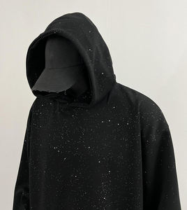 Sudadera con capucha con estampado de galaxia negra transpirable Jersey de punto de invierno con técnica de lavado de patrón sólido - Product Image 3