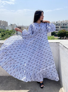 Robe longue en coton pour femme, style bohème de plage, imprimé en blocs, manches longues, taille naturelle, tissage tissé, longueur au sol, lavable - Product Image 5