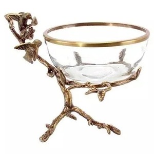 Bol à fruits traditionnel en verre tendance, avec support en métal, sur table, classique, poli miroir, fait à la main, bas - Product Image 4