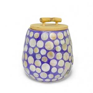 Pot en nacre incrusté de coquillages, fait à la main, style bohème, conteneur de rangement décoratif multifonctionnel pour un usage quotidien pratique - Product Image 3