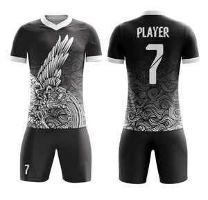 Camiseta de Fútbol Clásica Personalizable de Alta Calidad con Nombre del Equipo para Adultos y Niños con Logotipo del Patrocinador - Product Image 4