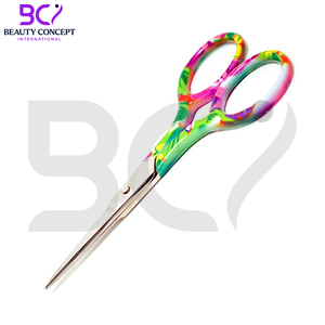 Ciseaux à cuticules professionnels avec manche coloré, pointes fines de précision pour un travail détaillé de manucure et de pédicure - Product Image 3