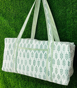 Grand sac de voyage en coton, sac de voyage en tissu matelassé fait à la main, sacs de voyage de nuit imprimés à la main, sac à main - Product Image 2