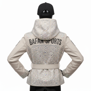 Veste Softshell pour femmes 320 GSM Beige Strass Transfert thermique Logo personnalisé Panneaux avant du corps Ajustement ceinturé Veste Softshell pour femmes - Product Image 2