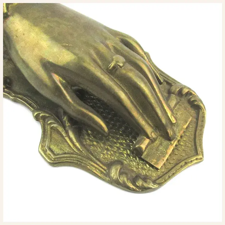 Clip de mano de latón antiguo de diseño elegante, Clip de letras, soporte para notas, latón victoriano, decoración del hogar, aspecto Simple y elegante hecho en La India