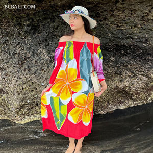 Artesanía de Bali con este vestido de playa de verano de rayón, pintado a mano por un artesano balinés de alta gama, que combina una vibrante artesanía. - Product Image 6