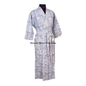 Veste matelassée à manches trois-quarts en coton biologique 100% peinte à la main avec des motifs floraux imprimés numériquement, artisanat indien en bois - Product Image 5