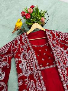 Ensemble Kurta de style veste brodée bleu marine de luxe Unity Luxure, en rayonne georgette de luxe, vêtements ethniques pour femmes - Product Image 5