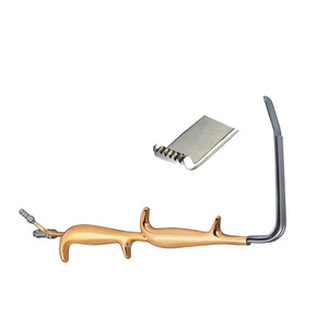 Retractor de fibra óptica de doble mango Tebbetts para aumento de senos y cirugía plástica Manual Material de acero inoxidable - Product Image 1