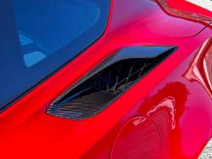 2019 Chevrolet Corvette ZR1 Coupé 4,400 Mile 7 vitesses manuelle 755hp suralimenté V8 3ZR paquet nouvelle énergie véhicule direction à gauche - Product Image 2