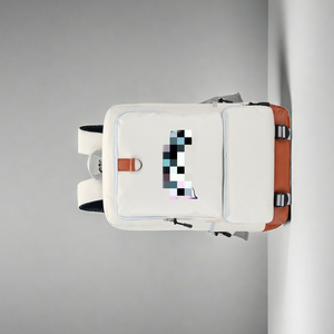 Mochila de viaje impermeable de gran capacidad Mochila de diseño moderno ecológica hecha de plástico - Product Image 4