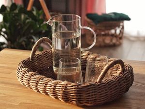 Plateau à nourriture en rotin tissé à la main, vaisselle écologique naturelle - Product Image 2