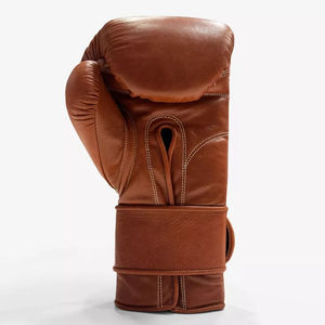 2025 tendance Fairtex cuir de vachette or gants de boxe haute qualité unisexe gants d'entraînement - Product Image 4