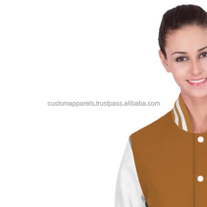 Veste universitaire en coton brodé de qualité supérieure MCACVJ-340 veste universitaire Streetwear à la mode pour femmes - Product Image 5