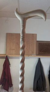 Produit Canne réglable en bois avec nœuds multiples, bâton de marche en bois solide pour les personnes âgées par Standard International - Product Image 5