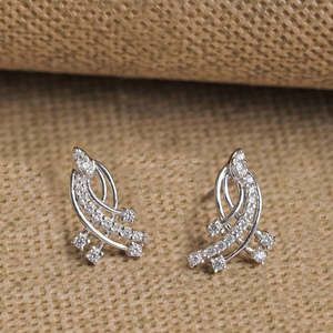 Boucles d'oreilles clous vintage CLARA en argent sterling 925, motif iris, fermoir à vis, or rose, or blanc, diamant taille marquise pour mariage - Product Image 2