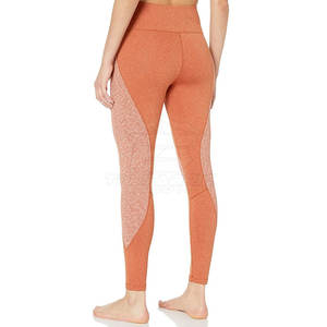 Legging de fitness respirant pour femmes avec un design taille haute et une coupe ajustée pour un confort tout au long de la journée - Product Image 3