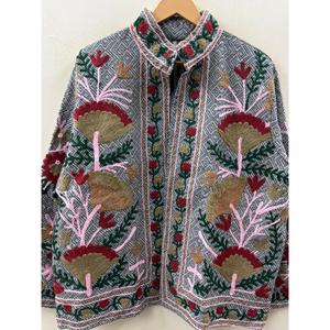 Veste en coton brodée à la main, motif Jardin de Karez, collection Printemps, finition Salt & Pepper Weave avec motif Fleur de Grenoble - Product Image 3