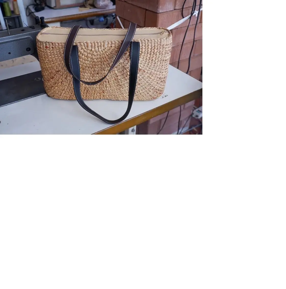 High quality Large fashion basket bag with zipper can hold many items and handicrafts made in Viet Nam